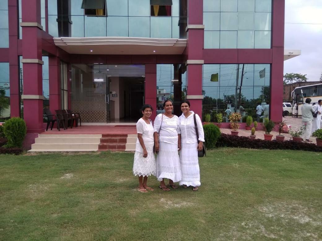 Hotel The Ideal Kushinagar Eksteriør bilde